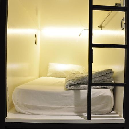 Beary Nice Pod Hostel Singapore Esterno foto
